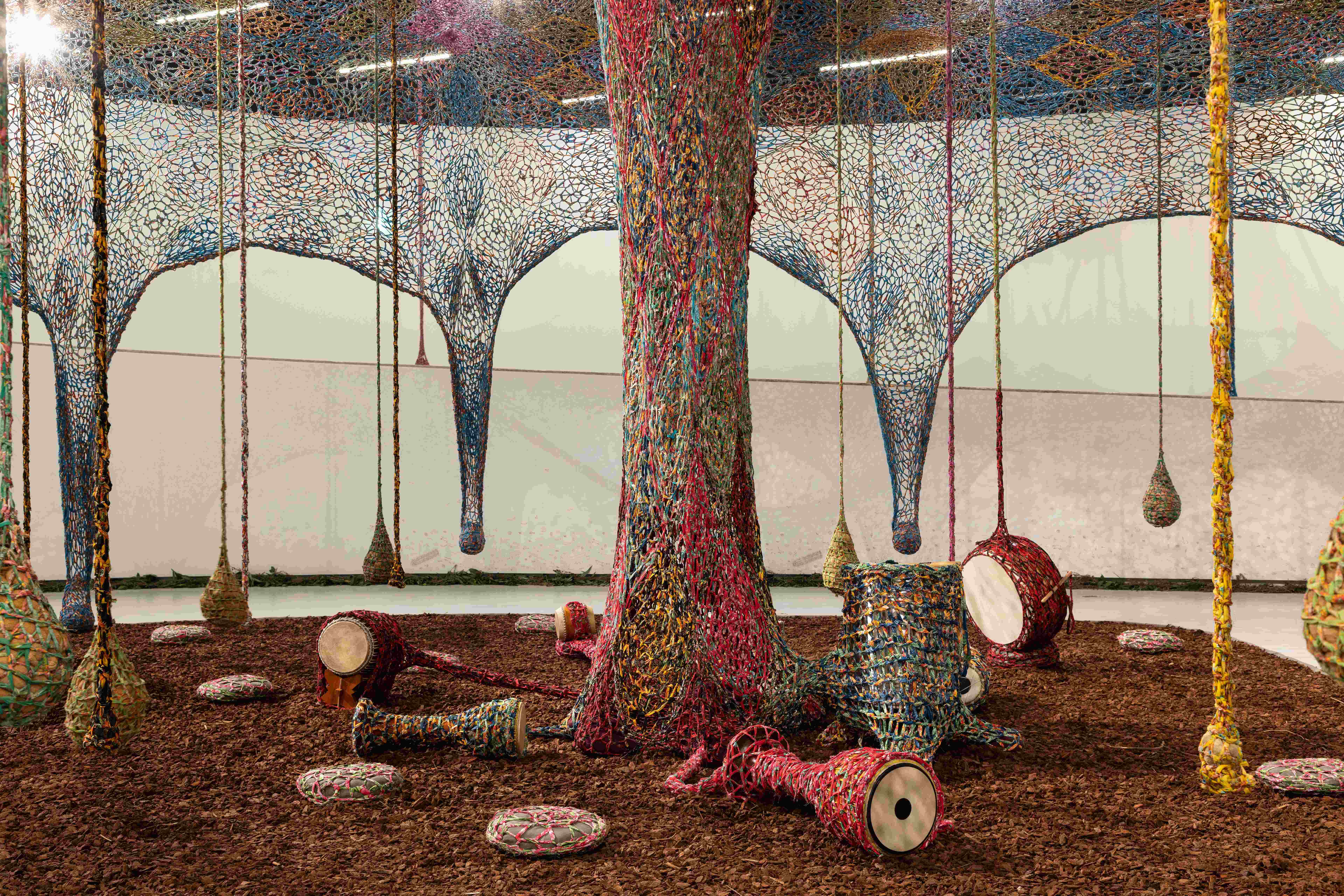 vista de exposição: ernesto neto